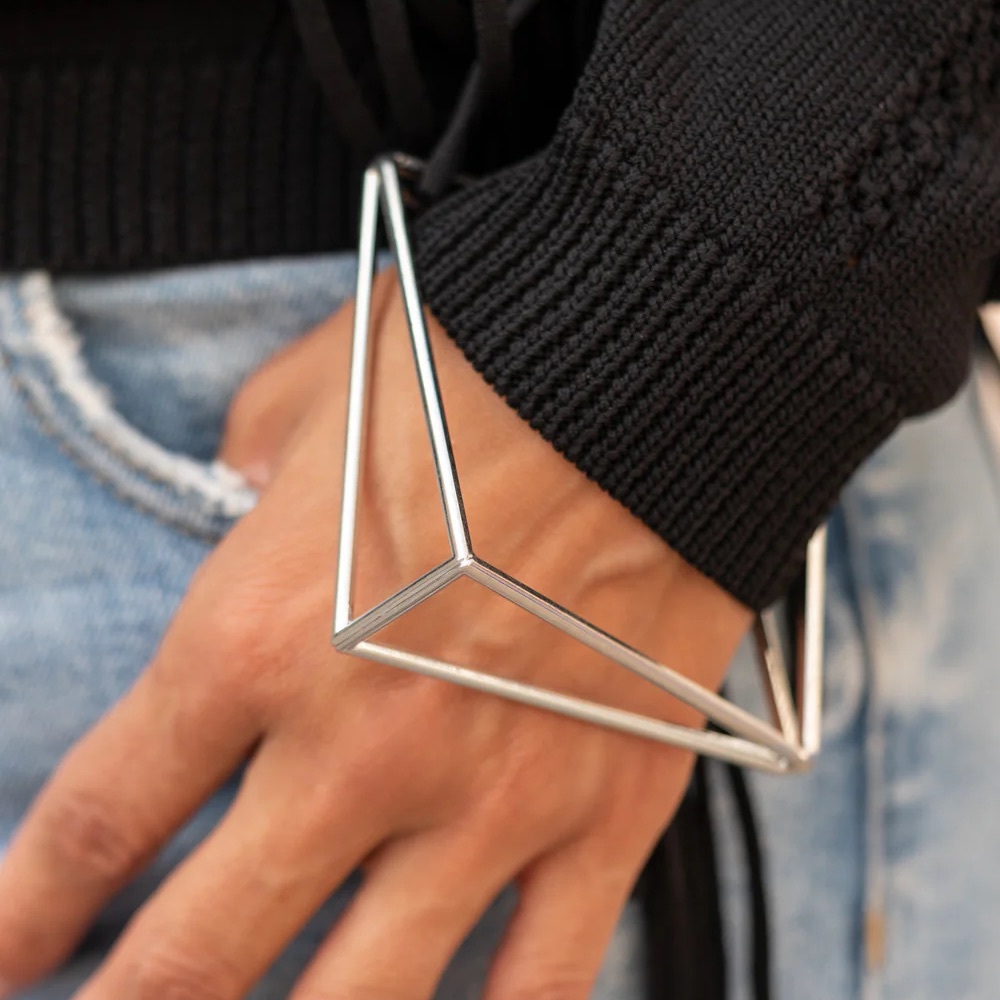 ❤️‍🔥5/$25❤️‍🔥 In Another Dimension Silver Bracelet